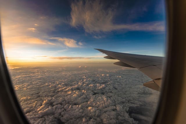 Airplane with 223 passengers on board makes emergency landing in Athens